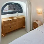 Olia & Imerovigli (Santorini)