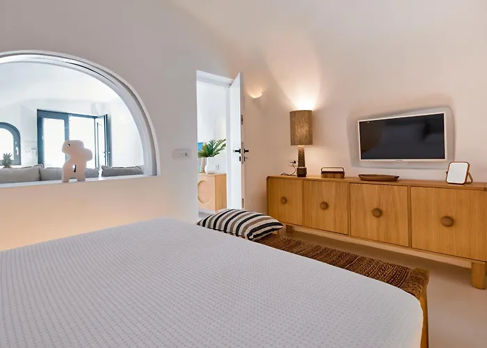 Apartment Olia & Imerovigli (Santorini)