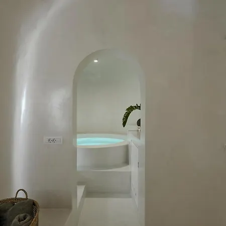 Olia & * Imerovigli (Santorini)