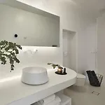 Olia & *