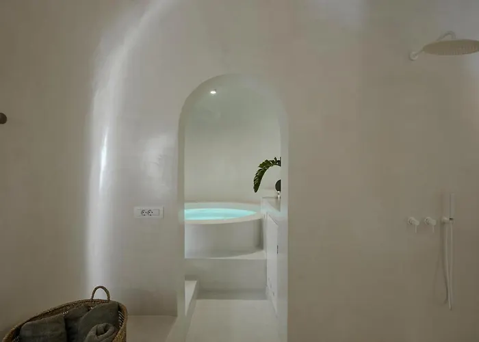 Olia & * Imerovigli (Santorini)